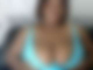 MATUREBUSSTY's Live Sex Cam Show
