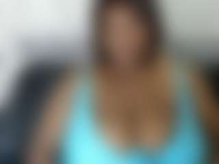 Live cam show with MATUREBUSSTY - New Brown Eyes on milfzrlive.com