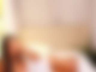 Live cam show with Maya-Doll - Ass Clapping on live18s.com