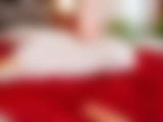Live cam show with MeganWhite18 - Squirt on Chatstar