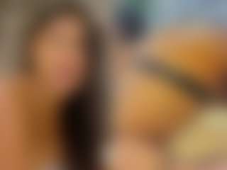 Live cam show with ramonahills - Shake on AdultVida.com