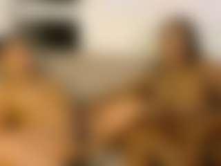 Live cam show with ramonahills - Blowjob on Dare Cams