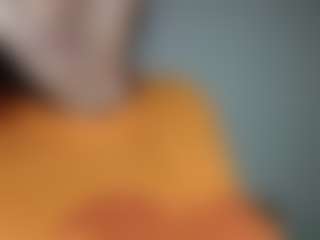 reislin69's Live Sex Cam Show