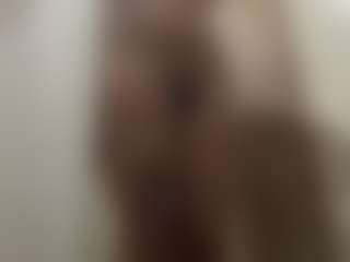 reislin69's Live Sex Cam Show