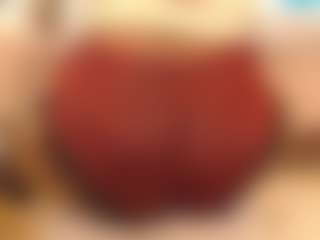 Live cam show with SALTRYHIPS29x - New Squirt on Strip Flash - Live Sex Shows