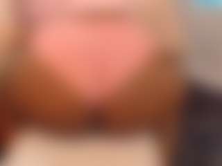 Live cam show with SALTRYHIPS29x - New Blowjob on SpankPalCams