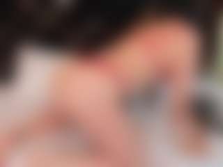 Live cam show with SamanthaBrown-1 - New Foot Fetish on Milfs Live