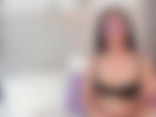 SamanthaBrown-1's Live Sex Cam Show