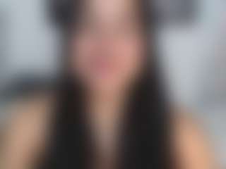 ValentinaGarcia03's Live Sex Cam Show
