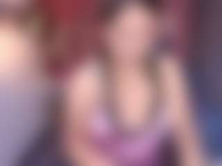 Live cam show with Abby-Smith1 - Striptease on AdultVida.com