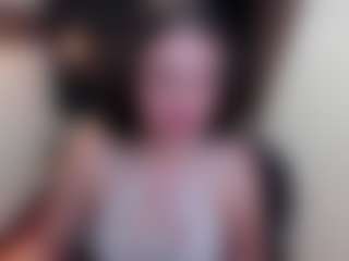 Live cam show with Abby-Smith1 - Striptease on TeamSkeetLive