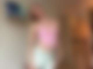 Live cam show with AlethaBretthauer - Ass Clapping on Dolls Live