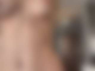 AlethaBretthauer's Live Sex Cam Show