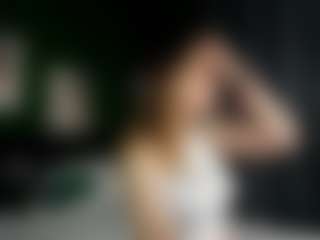 Alice-Ruby1's Live Sex Cam Show