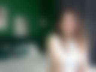 Live cam show with Alice-Ruby1 - Milk on Hubzter Live