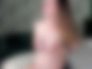 Live cam show with Alice-Ruby1 - Pregnant on AdultVida.com