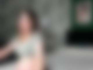 Live cam show with Alice-Ruby1 - Body Massage on Dare Cams