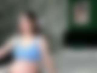 Live cam show with Alice-Ruby1 - Nipple Play on xfollow cams