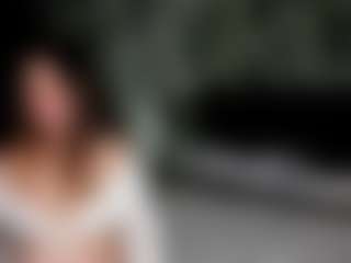 Live cam show with Alice-Ruby1 - Glasses on SxyPornLive