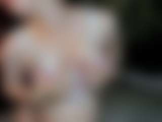 Alice-Ruby1's Live Sex Cam Show
