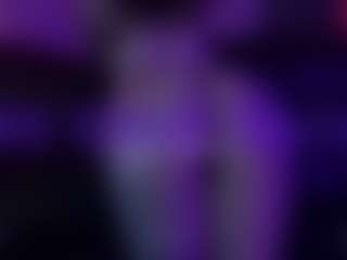 Live cam show with amanda-bliss - Flashing on 1on1-livenow