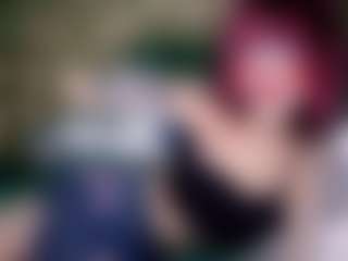 Live cam show with BarbieBlanda - Ass Clapping on AdultVida.com