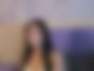 Live cam show with BlueAura69 - Brown Hair on studioflirtlive.com