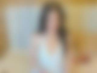 Live cam show with BlueAura69 - Deepthroat on AdultVida.com