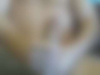 Live cam show with Cute Muscled Anaconda - Tease on Mixed Magazine Live