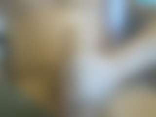 Live-Cam-Show mit Cute Muscled Anaconda - Tease auf Camsoda