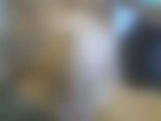 Live cam show with Cute Muscled Anaconda - Muscular on live18s.com