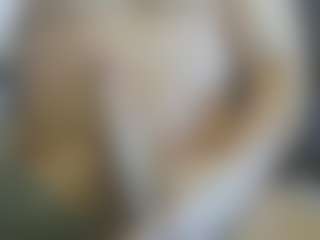 Live cam show with Cute Muscled Anaconda - Lean on Camsoda