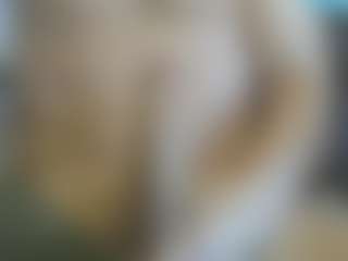 Cam Show en direct de Cute Muscled Anaconda