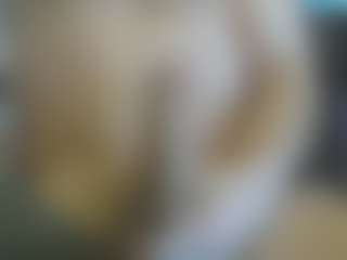 Live cam show with Cute Muscled Anaconda - Caucasian on Dare Cams