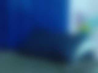 Live cam show with Dania-wish - New Brown Eyes on Mixed Magazine Live