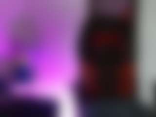 Live cam show with Dania-wish - Smoking on Chatstar