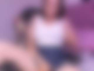 Dania-wish, modelo webcam MILF transmitiendo en vivo