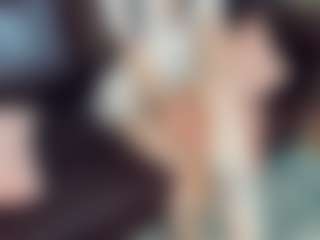 Live cam show with DinorahHirsh - Yoga on friskycurves.com