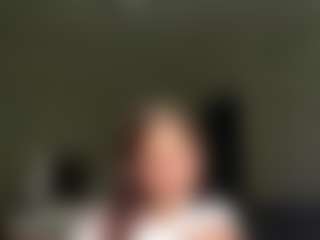 Amelia's Live Sex Cam Show