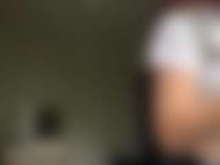 Amelia's Live Sex Cam Show