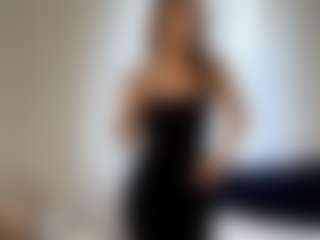 Live cam show with FreedaMimozo - Genital Piercings on Uber Horny
