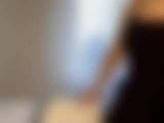Live cam show with FreedaMimozo - Nipple Piercings on Milfs Live