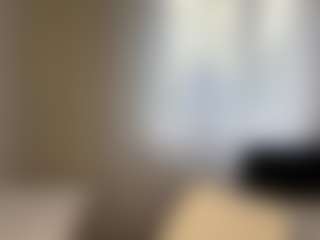 Live cam show with FreedaMimozo - Genital Piercings on Camming Site