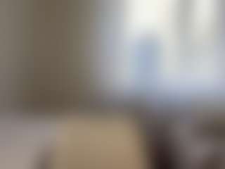 Live cam show with FreedaMimozo - Green Eyes on xplaylive.com