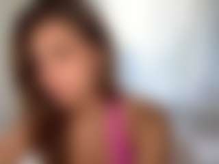 Bella's Live Sex Cam Show