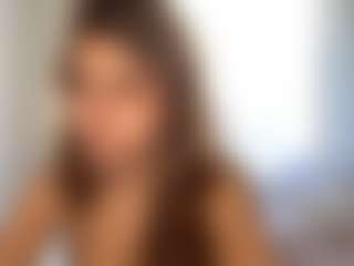 Live cam show with Bella - Athletic Young Adult on liverealitysex.com