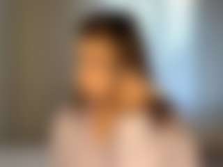 Bella's Live Sex Cam Show