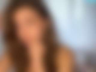 Bella's Live Sex Cam Show