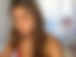 Bella's Live Sex Cam Show