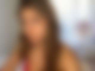 Bella's Live Sex Cam Show